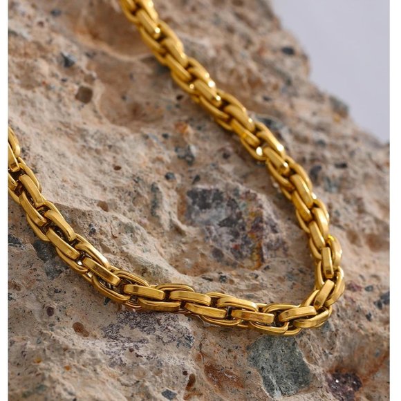 New 18K Gold Plated Chunky Link Chain Necklace - Picture 7 of 7